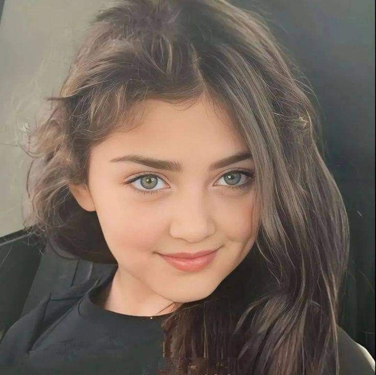 🕊️....📩
فخـامة الإنسـان هي #ﺎلاخـلاق 
لذلـک أحسنـوا  التحـدث …🕊️💚

                          #صبـااحـگم_أنـا💕🥰