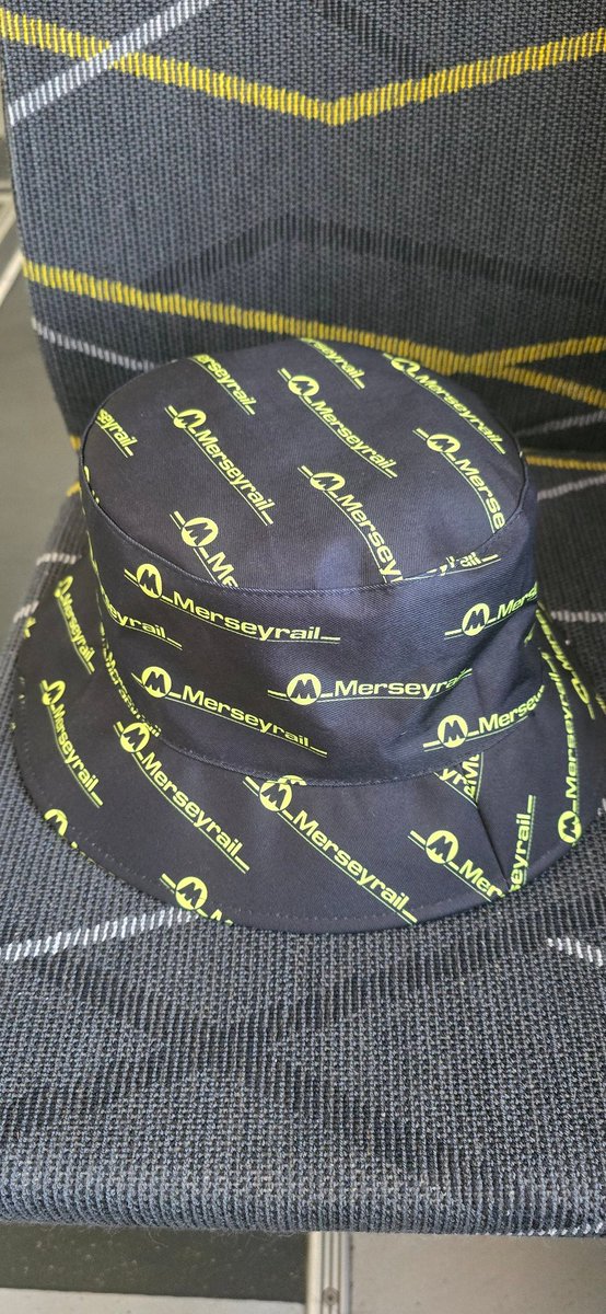 Good morning

^David here with your live Saturday service updates, send me a message if need anything