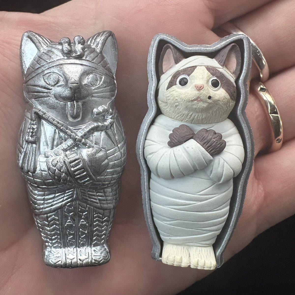 meow ❤️‍🩹