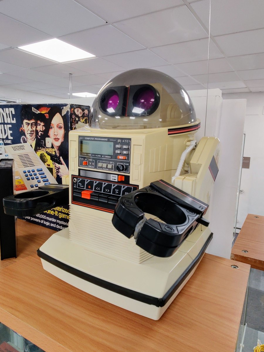 MuseumComputing's tweet image. We are open today! Come and enjoy our extensive collection of computers 🖥️ and consoles 🕹️ from the 1970s, '80s, ’90s and more! Entertainment, education and nostalgia awaits you!
Saturdays 9:30am to 5pm
Adult £5 Child £3 Family £12
#Swindon #computer #retrogaming #museum