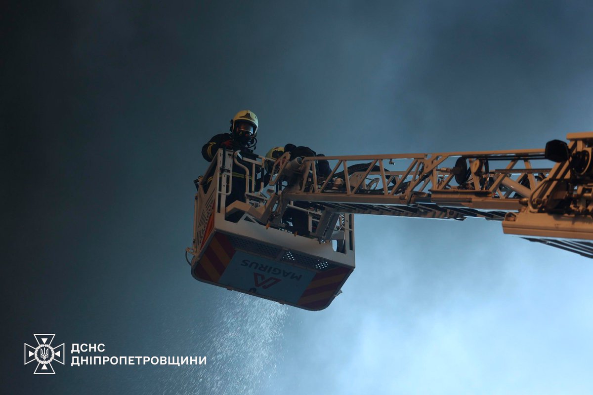 Morning reports from Ukraine’s Minister of Internal Affairs and the military. Overnight, the Russians launched a combined strike — missiles, including ballistic ones, and drones. The attack targeted the Sumy – Kharkiv – Dnipro line.

First responders acted immediately — I am