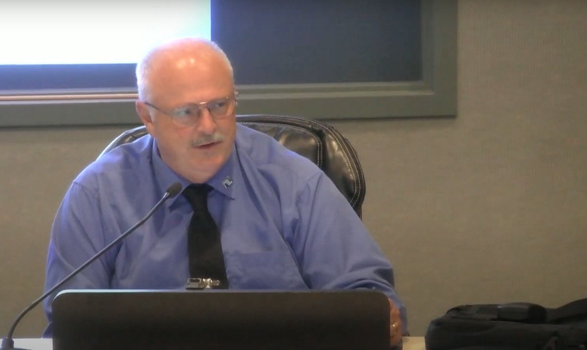 Groundwater Authority weighs pros and cons of Facebook page for public outreach
#TheDailyIndependent #Ridgecrest #LocalNews #news #California #KernCounty

ridgecrestca.com/news/local/gro…