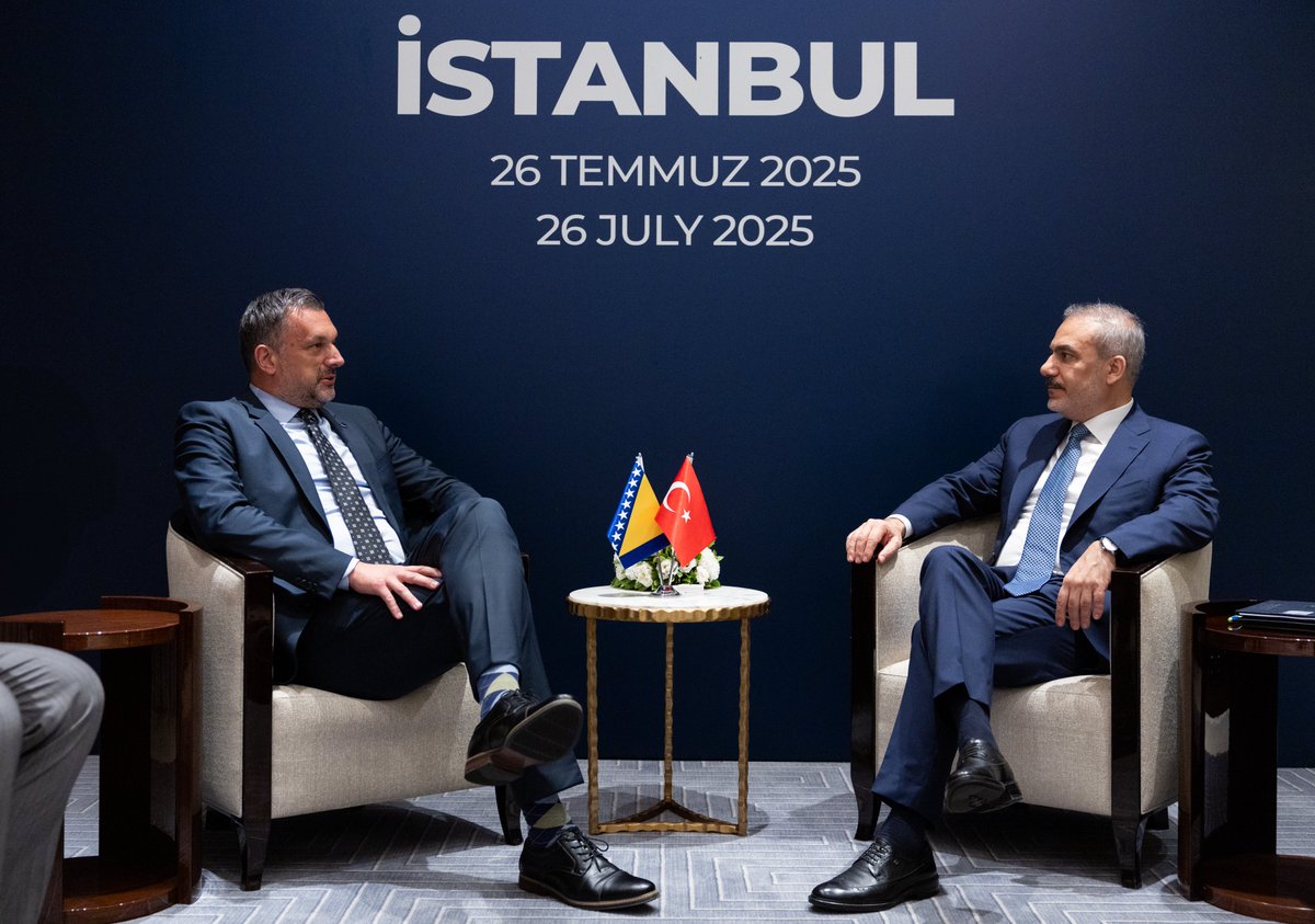 🔴#LATEST — FM Fidan meets Bosnian counterpart Elmedin Konakovic in Istanbul during Balkan Peace Forum