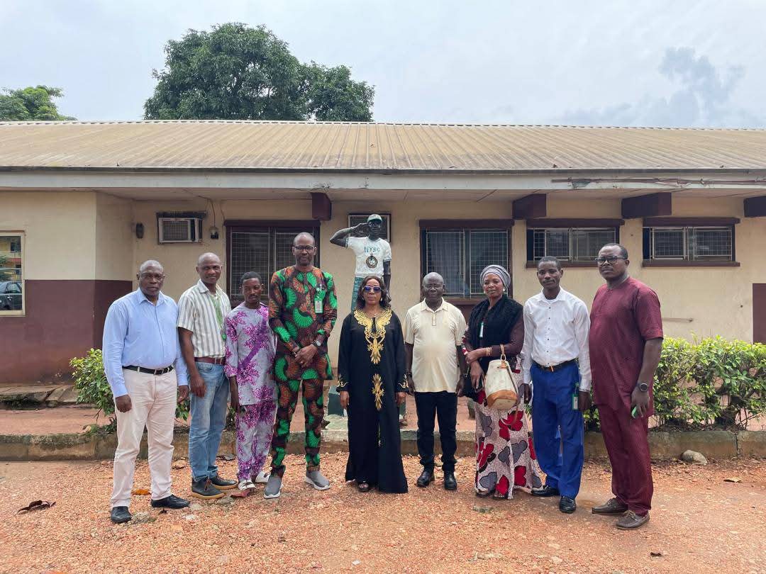 nysc360's tweet image. NFVCB EXPLORES PARTNERSHIP WITH NYSC EDO STATE TO EMPOWER CORPS MEMBERS THROUGH MEDIA LITERACY.
The National Film and Video Censors Board (NFVCB) paid a courtesy visit to the State Coordinator, NYSC Edo State, Dr( Mrs) Ben-Ushie Frances Ifeoma at the NYSC secretariat, Benin…
