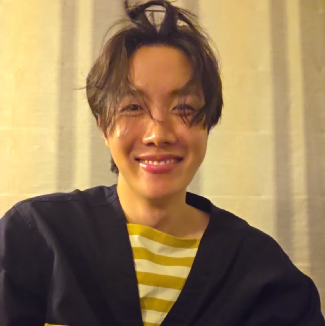 ohopeing's tweet image. 이. 애 욕하믄 사람이 있.으면
그것슨 . 사람새끼가. 아니다.
