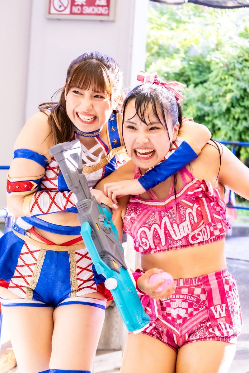 michuu0922's tweet image. 250726 上野恩賜公園野外ステージ
水鉄砲と水風船持って場外にきたから
後ろの席勢ビクビクよ!!
にしても良い表情🙆♀️☀️
#渡辺未詩 選手
#荒井優希 選手
#tjpw
#ガラフェス