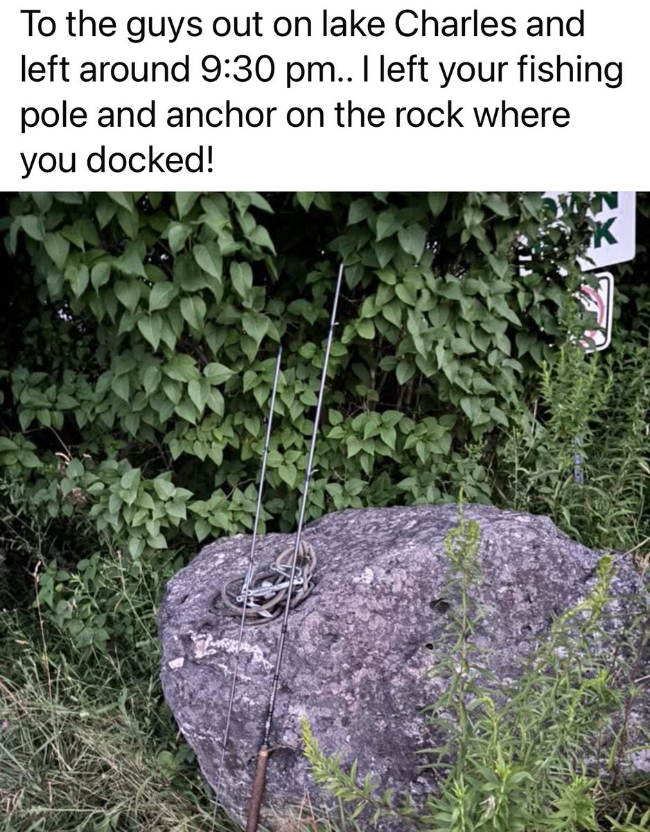 Victoria59L's tweet image. THIS is the Canada 🇨🇦 that I know and love. From FB, just down the road from us.
Now pass on some kindness 🤗 @troutwhispers
