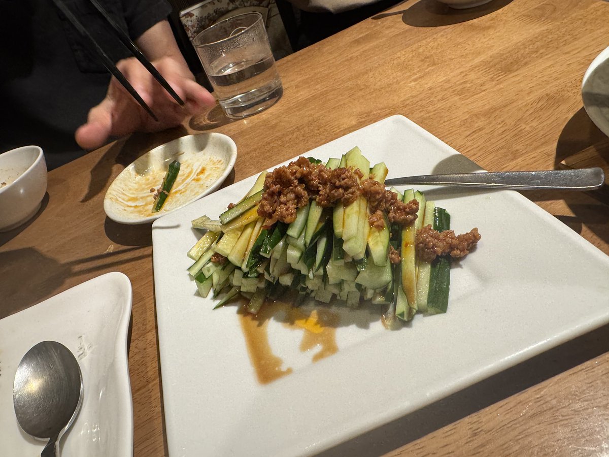 atohsaaa's tweet image. 美味い中華も食べてしまった。今日はいい日だ。