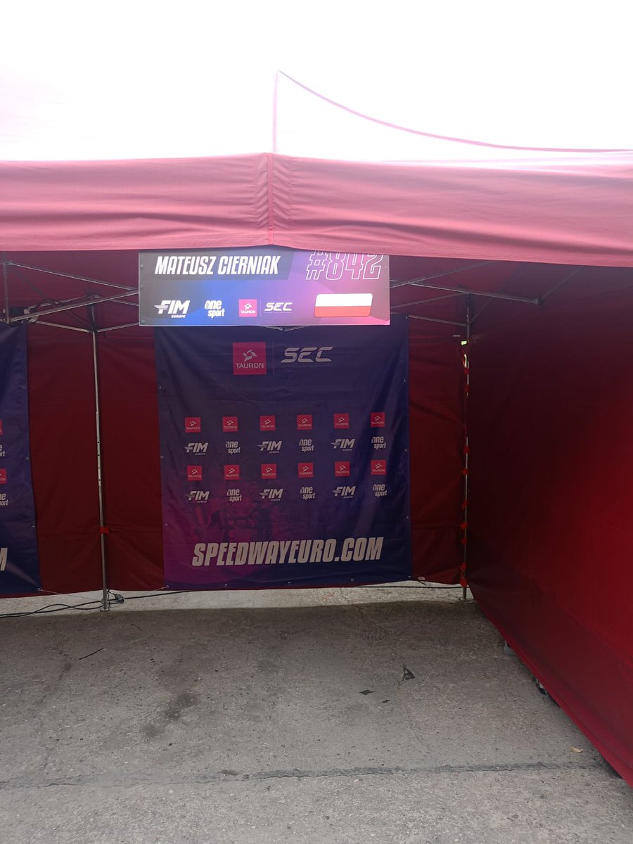 W Güstrow jeszcze cisza i spokój😉Wszystko gotowe i czeka na uczestników 2 rundy Tauron SEC 2025👍

Pogoda może nie idealna, ale bez deszczu☁️🌥️ Startujemy o 20:00⏰

#JazdaPolska |#TauronSEC |#SpeedwayEuro