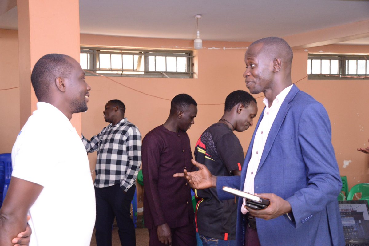 OlaosaCom23's tweet image. Interactive discussions as we start the official meeting #OLAOSA_AGM25.