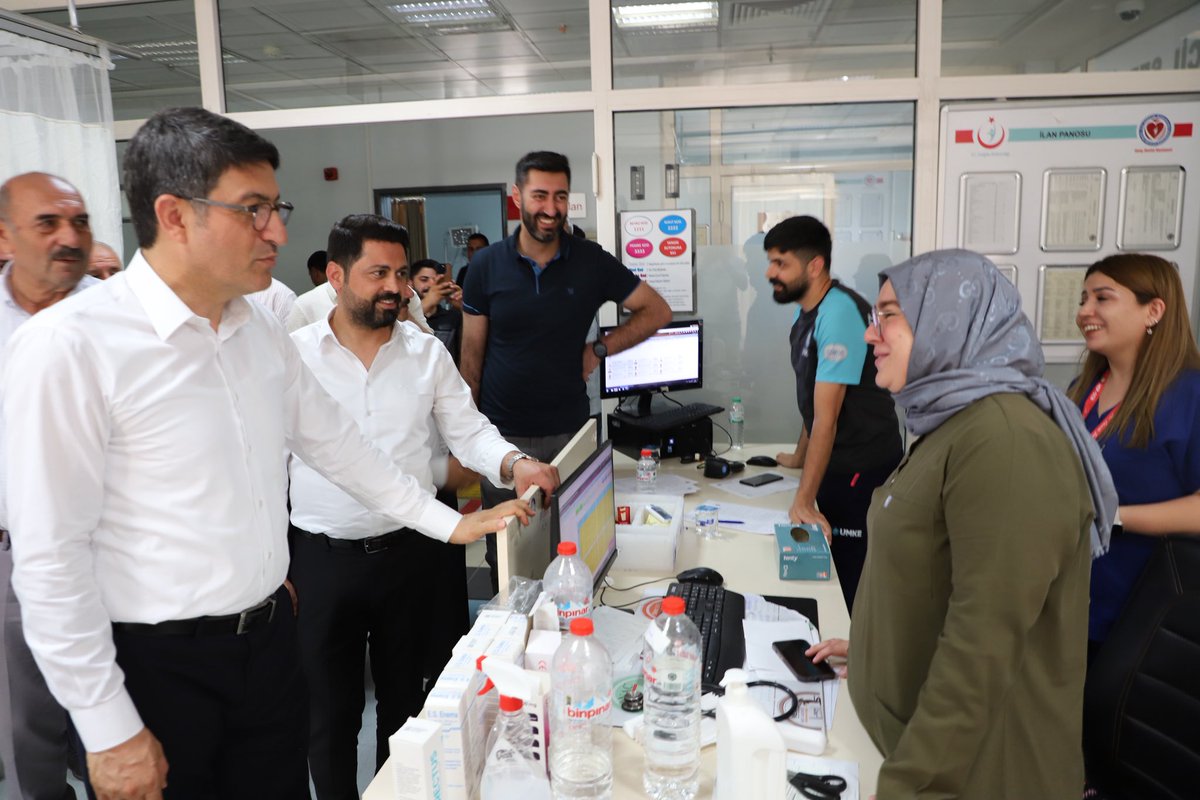 İl Başkanımız <a href="/yilmaz_seven/">Av. Yılmaz SEVEN</a> Milletvekilimiz <a href="/Korkutata_Zeki/">Zeki Korkutata</a> İl Genel Meclis Başkanımız <a href="/NihatDogu12/">NİHAT DOĞU</a> Genç İlçe Başkanımız <a href="/saitkolak/">Sait Kolak</a> ve teşkilatımızla birlikte Genç Devlet Hastanesi’nde tedavi gören vatandaşlarımızı ziyaret ederek geçmiş olsun dileklerinde bulundu.