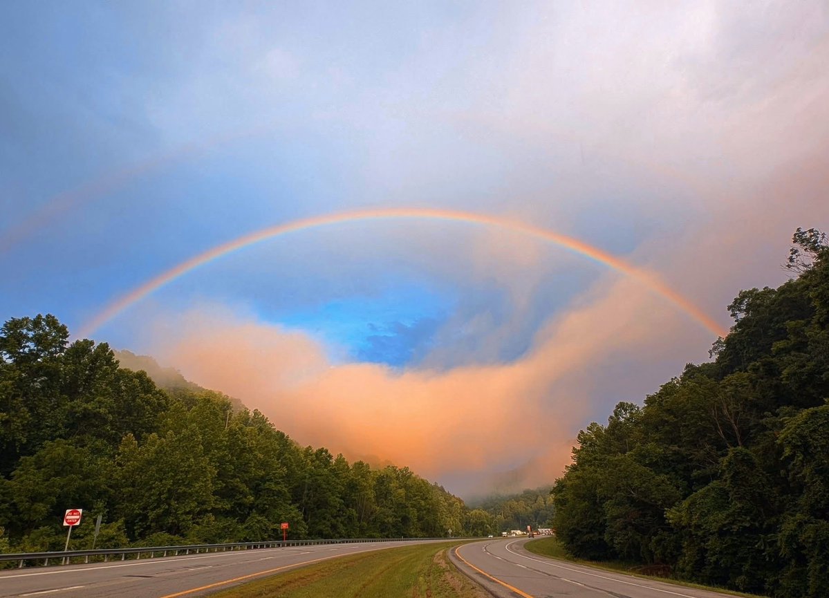 JonathanKMartin's tweet image. Good Morning, West Virginia!
📍Boone County, West Virginia