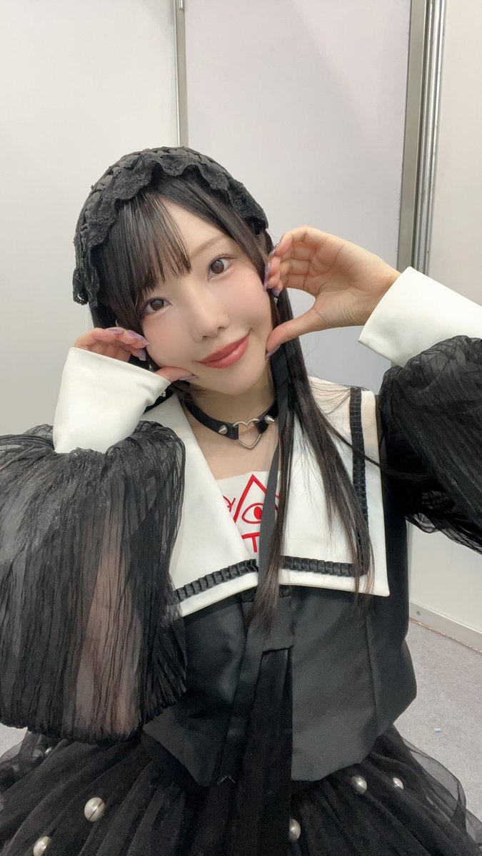 RISA_memesama's tweet image. 謝謝您喜歡演唱會！
演唱會明天15:00開始🎤
&quot;World Is Mine&quot;音源借給了JOYSOUND🙏 謝謝✨ 明天見❤️

ICHIBAN JAPAN 日本館
#TIFASIATOUR2025 
#2025漫畫博覽會