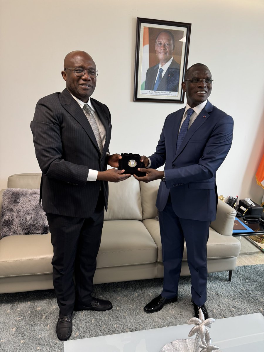 Olivier Beer (@olivierbeer1) on Twitter photo Visit of the UNHCR WCA Regional Director in Abidjan. We met with Ivorian authorities, United Nations, Civil society to explain our challenges and hope that together we can still support those in distress like refugees. <a href="/UNHCRWestAfrica/">UNHCR West & Central Africa</a> <a href="/GnonKond/">Abdouraouf Gnon-Kond</a> <a href="/ONU_CIV/">Nations Unies Côte d'Ivoire</a> <a href="/USEmbAbidjan/">U.S. Embassy Abidjan</a> Visit of the UNHCR WCA Regional Director in Abidjan. We met with Ivorian authorities, United Nations, Civil society to explain our challenges and hope that together we can still support those in distress like refugees. <a href="/UNHCRWestAfrica/">UNHCR West & Central Africa</a> <a href="/GnonKond/">Abdouraouf Gnon-Kond</a> <a href="/ONU_CIV/">Nations Unies Côte d'Ivoire</a> <a href="/USEmbAbidjan/">U.S. Embassy Abidjan</a>