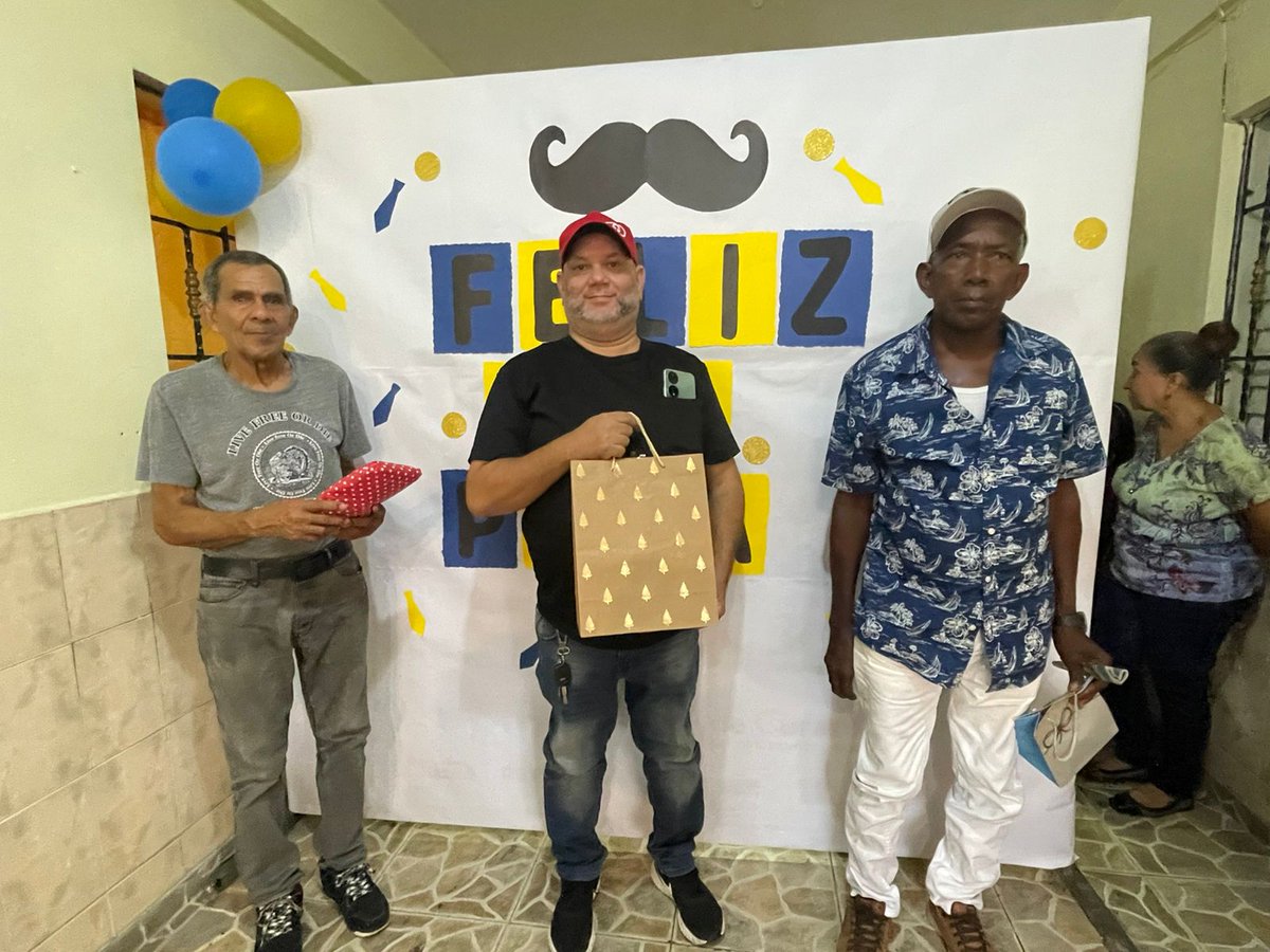 FJudegu's tweet image. Celebramos el Día del Padre a nuestros adultos mayores. #DiadelPadre