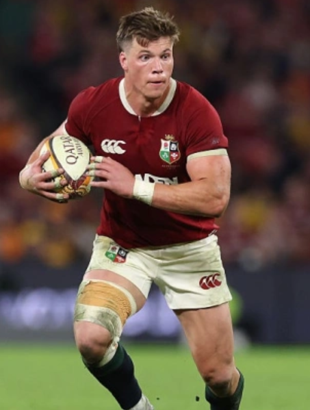DrAMcFarlane's tweet image. Rampant Lion HUW JONES does the country proud again. @TEnglishSports @ScotRugbyNews @GlasgowWarriors @Scotlandteam @johnbarc86 @MarkPalmerST @timessport @timesscotland