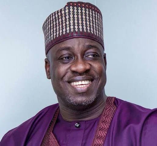 CorruptionIzBad's tweet image. On the Twitter Space session, now @BolajiADC was asked whether the party would avoid nepotism and refrain from appointing relatives to key positions. His response was ironically amusing, he claimed they are only seeking individuals with proven track records and integrity. This…