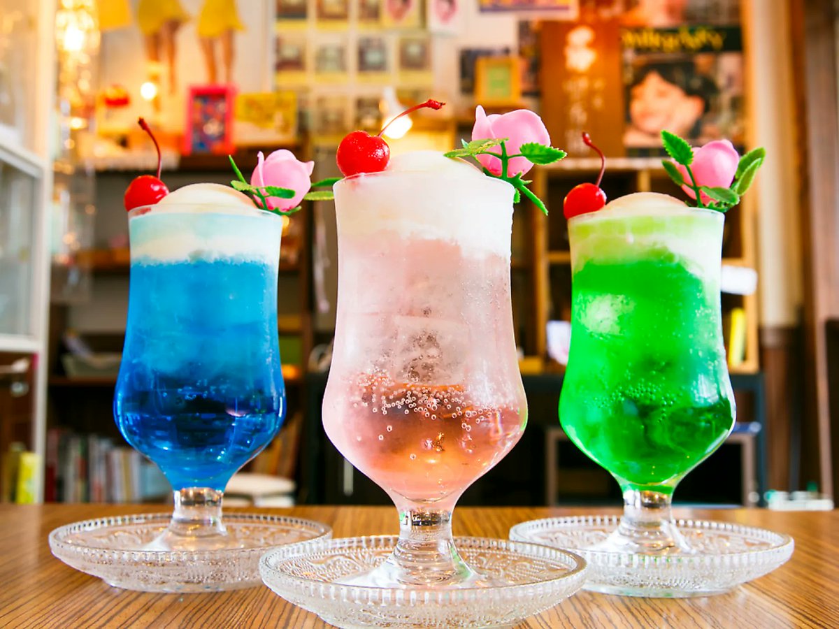 TimeOutTokyoJP's tweet image. 🍹 🍨 🍹 🍨 🍹 🍨 🍹 🍨
この世で一番かわいい飲み物
🍹 🍨 🍹 🍨 🍹 🍨 🍹 🍨
『東京、クリームソーダ10選』
timeout.jp/tokyo/ja/cream…
純喫茶からアメリカンダイナーなど、店内も楽しめるお店たち🤵♀️
ひと夏でいくつ飲めるかな?