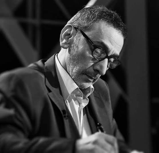 shababiik's tweet image. #زياد_الرحباني
ماكان مجرد شخص عابر لبنان اليوم خسرت برحيله قامه فنيه كبيرة ورمز من رموزها وجزء كبير من ذاكرتهم وذاكرتنا جميعا بالوطن العربي
البقاء والدوام لله سبحانه