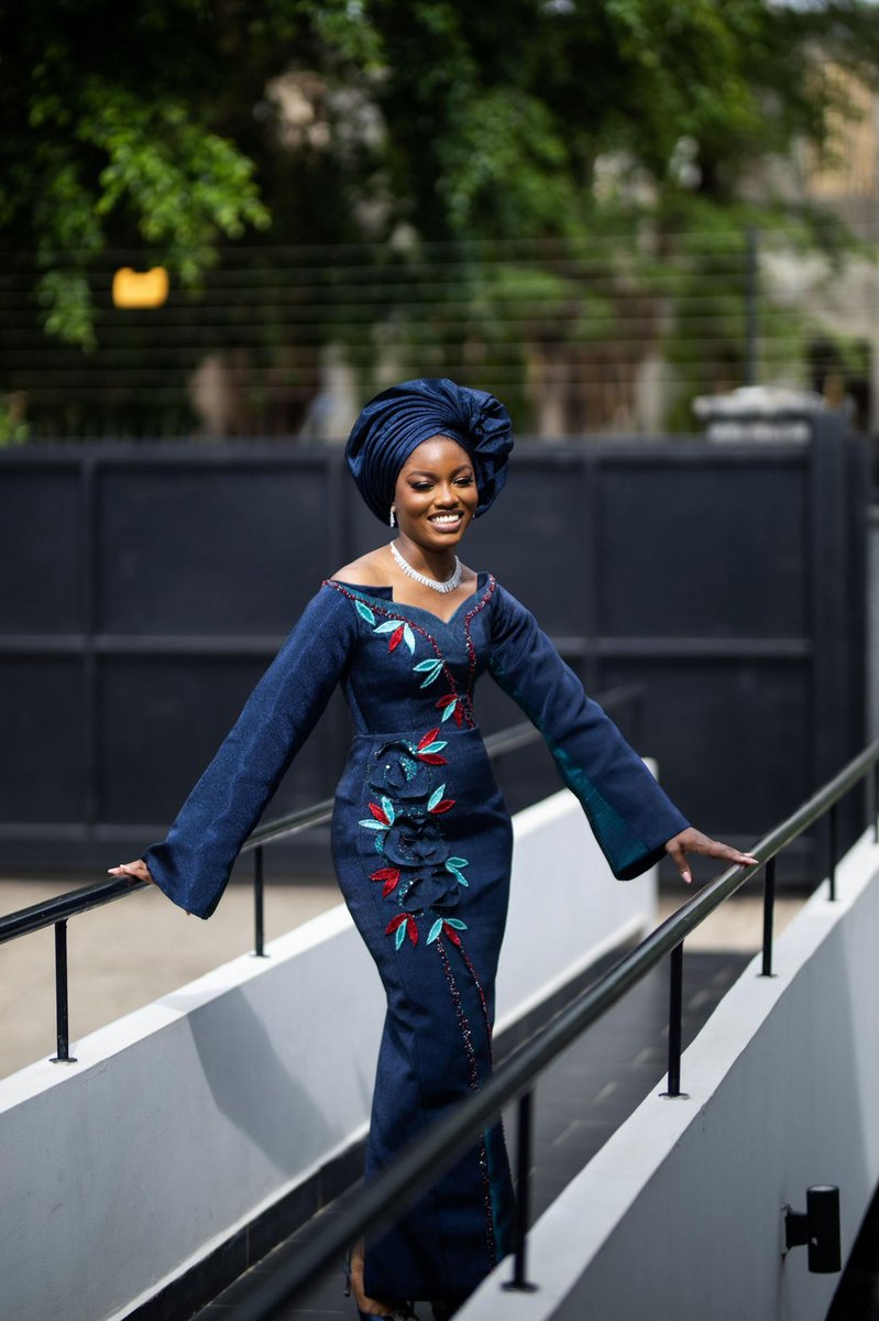 StyleWrigh's tweet photo. Bride Udy, glowing in grace and tradition
Every detail of her custom Aso-Oke dress speaks of elegance, heritage, and love — a perfect blend for her unforgettable day.
From the intricate embroidery to the regal gele, Udy is the epitome of timeless beauty.
#StylewrightBride https://t.co/LAItd3Ra3y