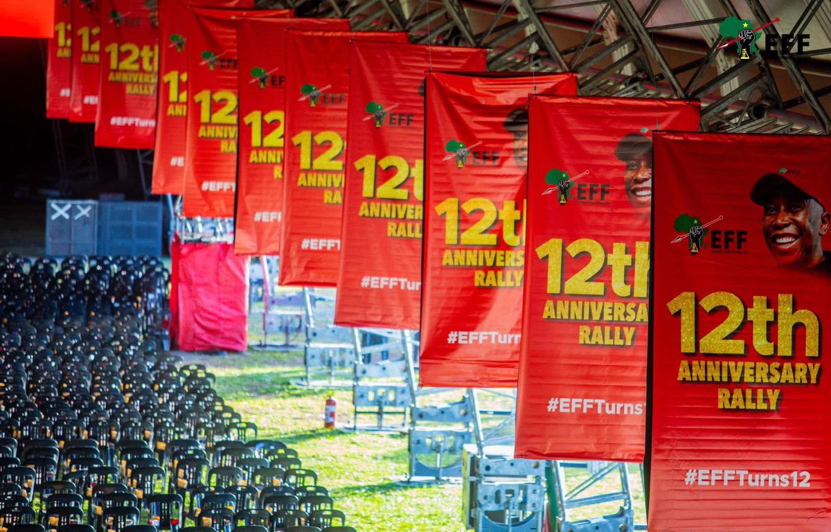 veronica_mente's tweet image. Happy birthday @EFFSouthAfrica Happy Birthday 🎂🎉♥️. Thank you groundforces of the emancipation movement. #EFFTurns12 #ThankYouEFF