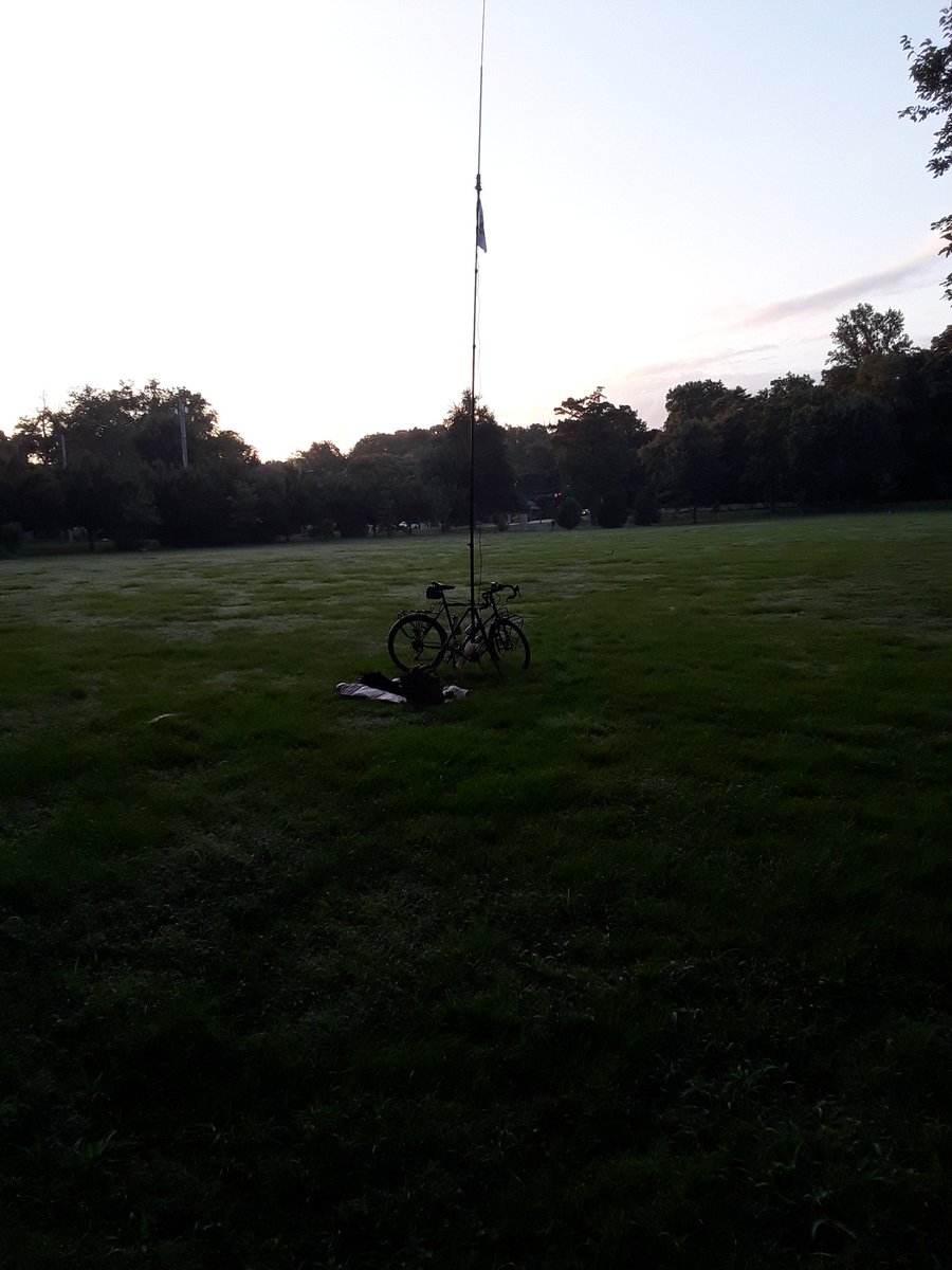 N4JAW's tweet image. Early Bird "Beat The Heat" #parksontheair #pota #amateurradio #hamradio activation with @Buddipole in vertical configuration.
