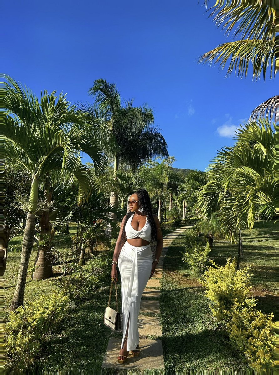 milli_cent_'s tweet image. spectacular view 🤍🤍