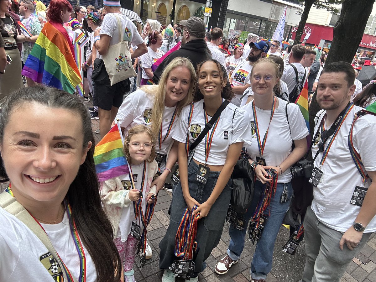 Ready to go 💪

#NottsPride 2025 under way! ⚽️