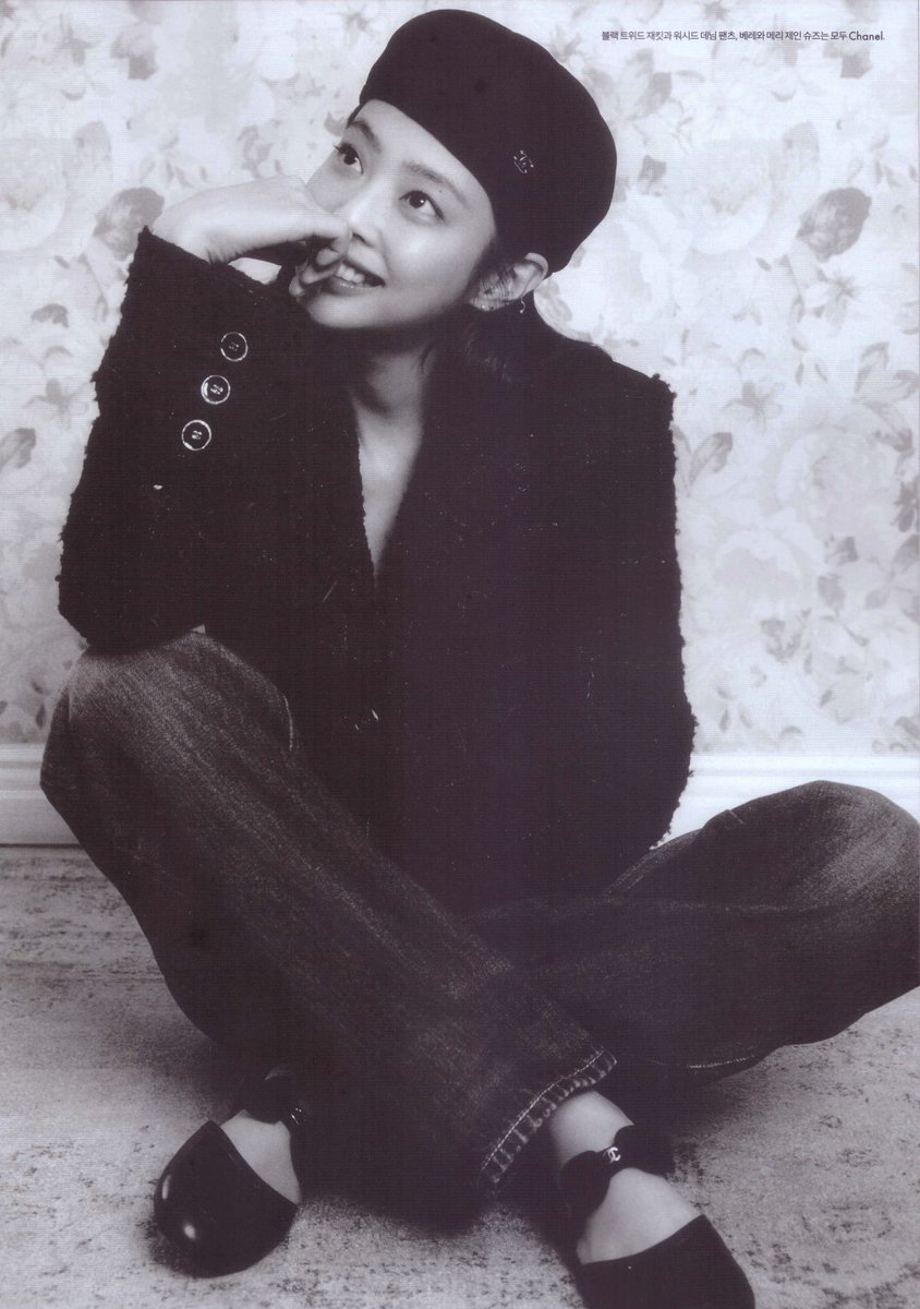 tjruby_'s tweet image. เจนนี่ยิ้มแบบนี้แพ้มาก