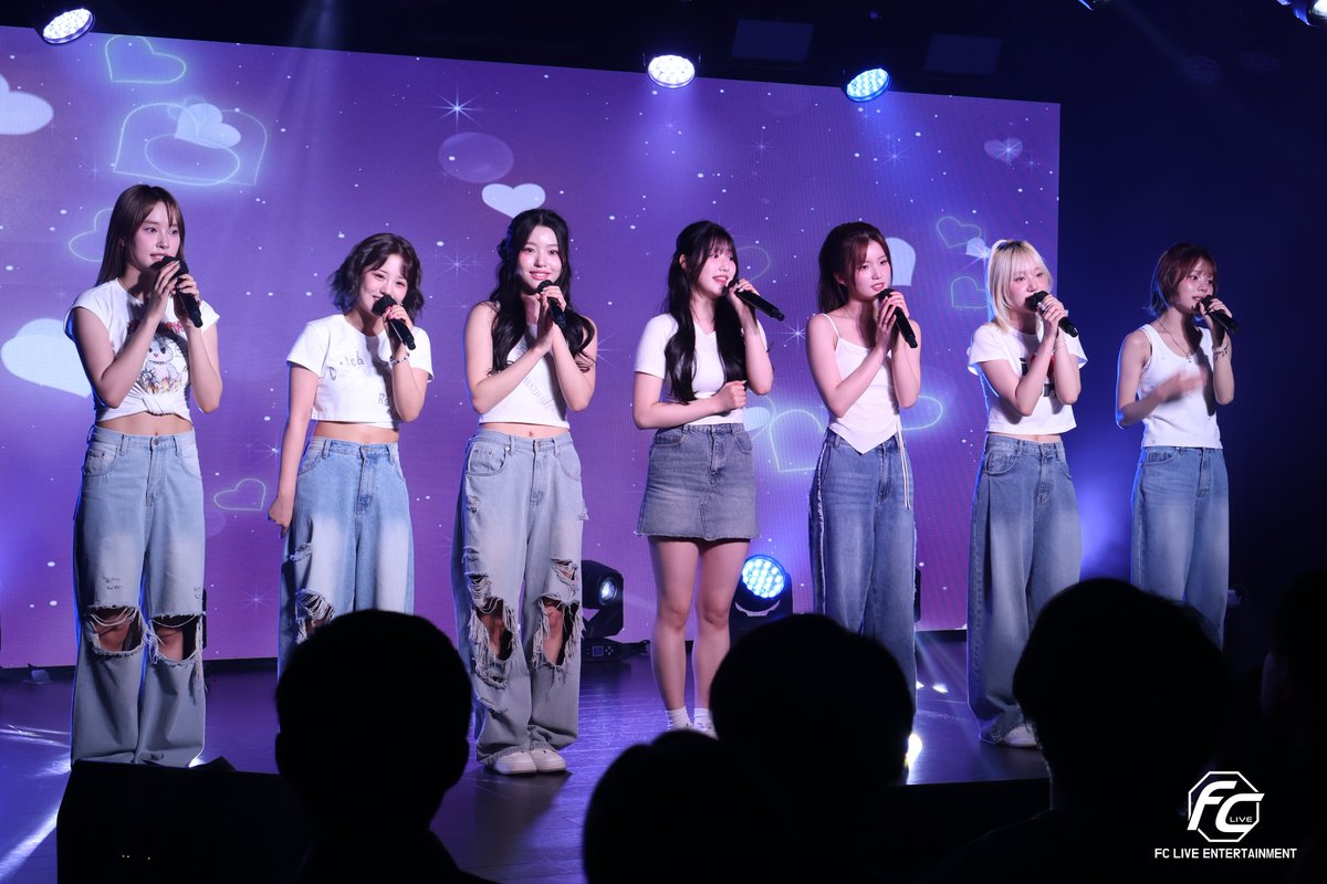 FCLIVE_official's tweet image. #CSR SPECIAL LIVE IN JAPAN
Class of Season 1 Episode
\ついに明日最終日😭/
#チョッサラン と過ごす夏
最高の思い出を作りましょう🍉
🗓7/27(日) ①13時/②17時
#東京📍#FCLIVE_TOKYO_HALL
詳細🔗 ti-ma.jp/shop/event.php…
#첫사랑 #Kpop
