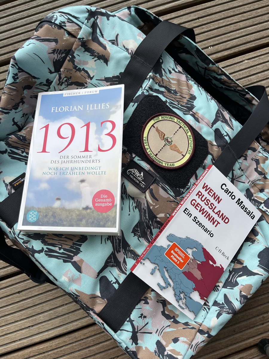 JPW_TheRovingTacticalReporter (@jpw_fides) on Twitter photo Strandlektüre - in der Hoffnung, daß Sönke #Neitzel nicht Recht behält, daß dies unser letzter #Sommer im #Frieden sei und sich <a href="/CarloMasala1/">Carlo "Realism, Gedankenfetzen and Rants" Masala</a> Szenario nicht erfüllt. Aber von nix kommt nix. Warte noch auf meine Einplanung in den #Heimatschutz. Es geht nicht ohne #Reserve Strandlektüre - in der Hoffnung, daß Sönke #Neitzel nicht Recht behält, daß dies unser letzter #Sommer im #Frieden sei und sich <a href="/CarloMasala1/">Carlo "Realism, Gedankenfetzen and Rants" Masala</a> Szenario nicht erfüllt. Aber von nix kommt nix. Warte noch auf meine Einplanung in den #Heimatschutz. Es geht nicht ohne #Reserve