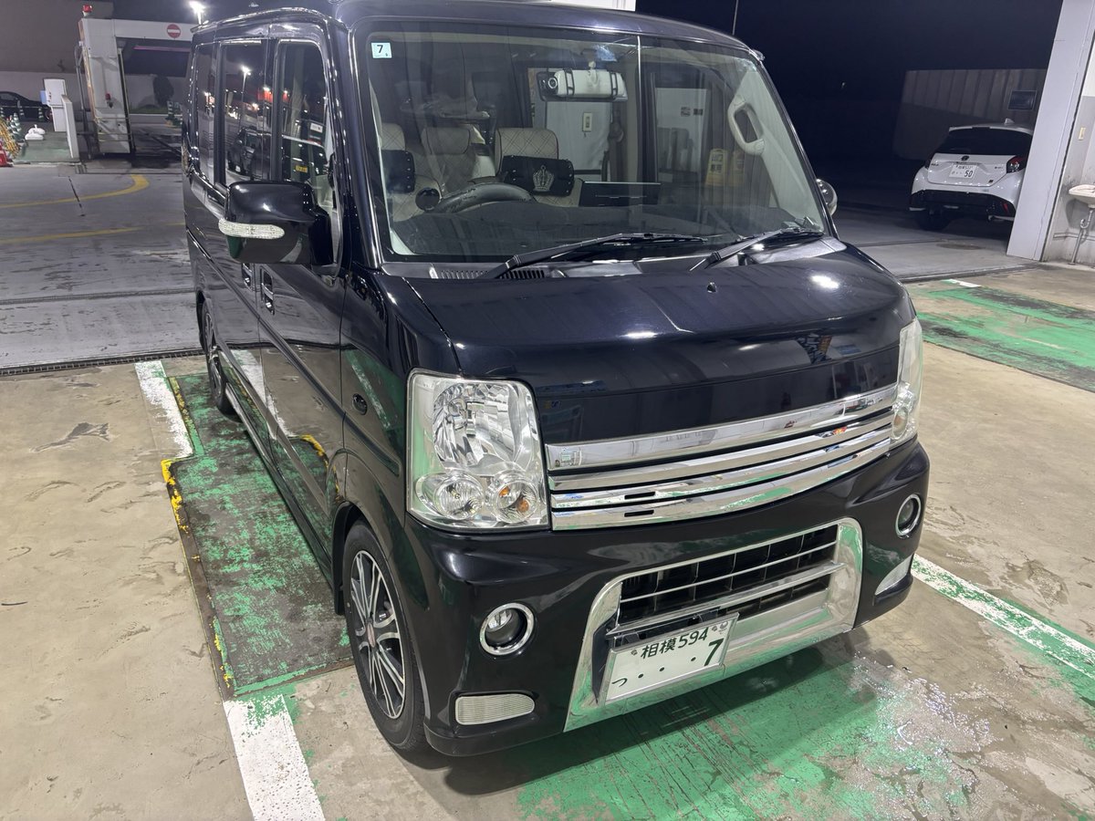 ta2ya581121's tweet image. 遠足の〆の洗車🫡今日はブラシやけど純水のとこにぶっこみましたꉂ🤣w𐤔
仕上げにサクッとDIYDETAILのセラミックグロス😍
本当にお疲れ様でした🙇‍♀️
#ケミサミ
#HDF