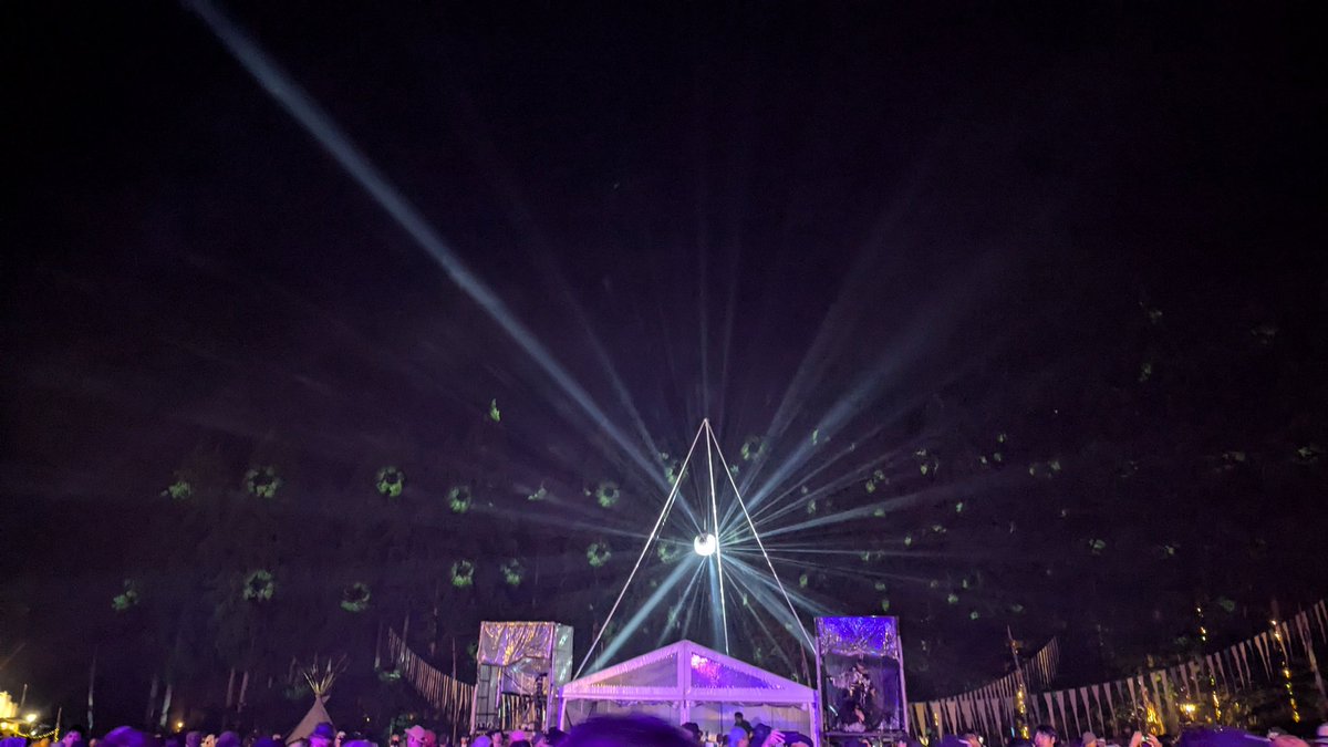 TK_1m_dw's tweet image. AFRICAN HEAD CHARGE @ FIELD OF HEAVEN 最高〜最高〜！最高脳にくる！DUB最高最強！