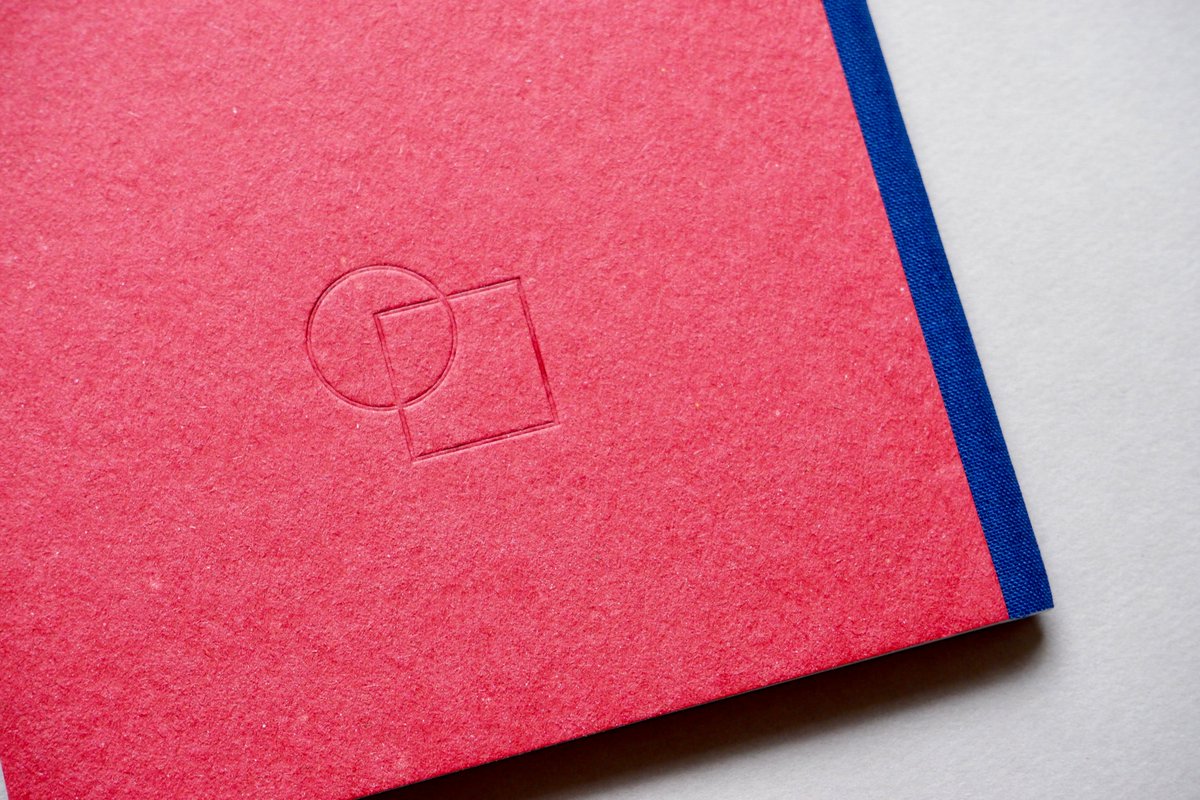 F.S.Blumm - "Picking Patterns" from our art book series "mi - so editions" is now available online : mi-so-store.com/products/fsblu…

The originals are hanging in our Berlin store "mi - so" until late october. More info here : mi-so-store.com/exhibitions#/p…