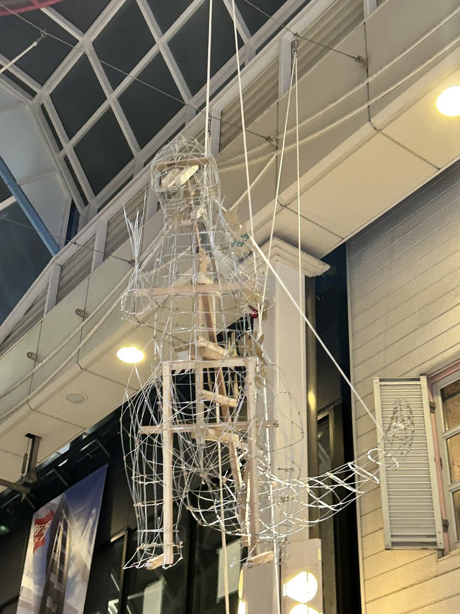 fujiphone's tweet image. これって作ってからか運び込まれるんじゃないんだ。
ここで作られるんだ。