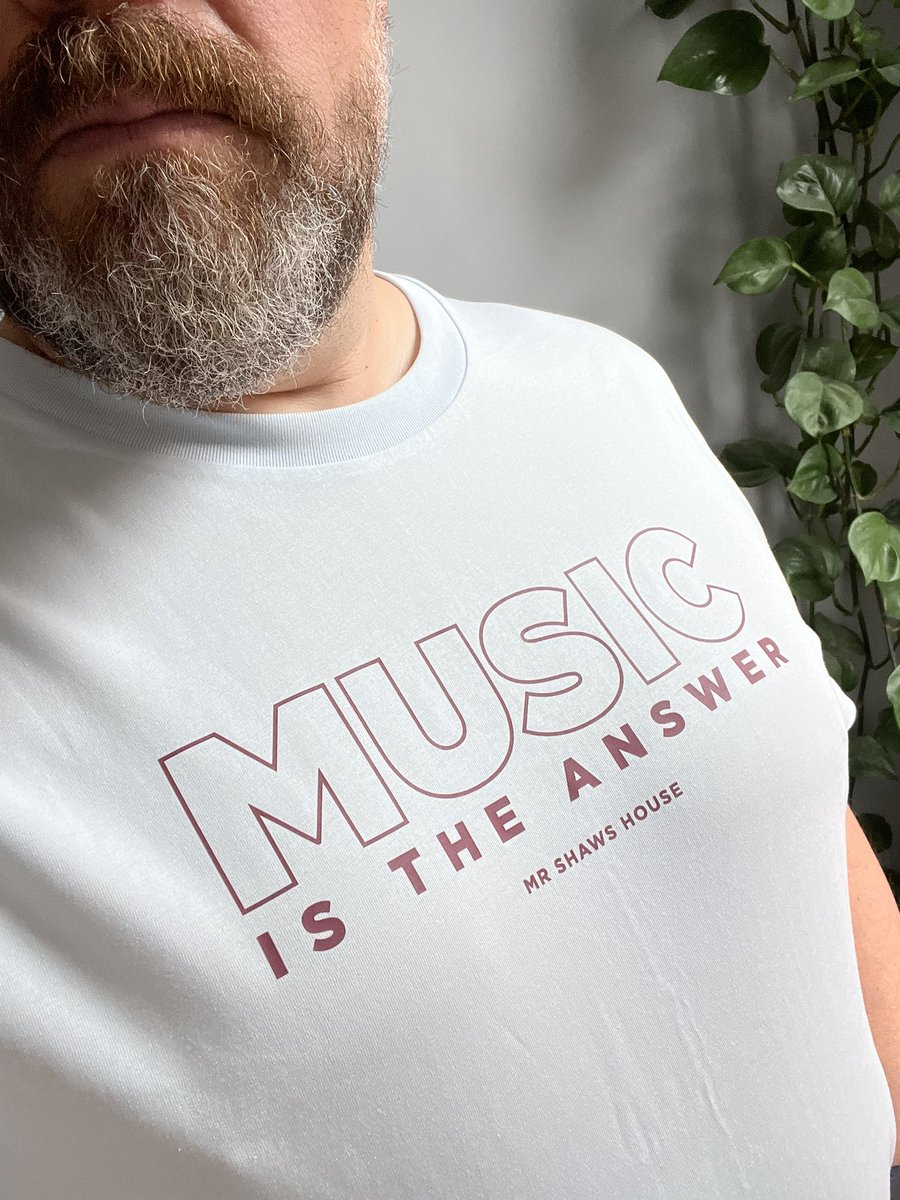 T-shirt getting its airing <a href="/tramlines/">Tramlines Festival</a> Sheffield today <a href="/MrShaw75/">Mr Shaw 75</a>