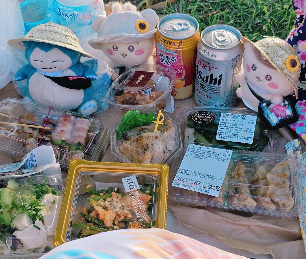 Iris_illust_R's tweet image. 今年初の花火大会🎇✨
ハーフアップにしたの後悔するくらいあちぃ...(๑ ˊ͈ ᐞ ˋ͈ )
でも迫力あって綺麗だったぁ🥳✨