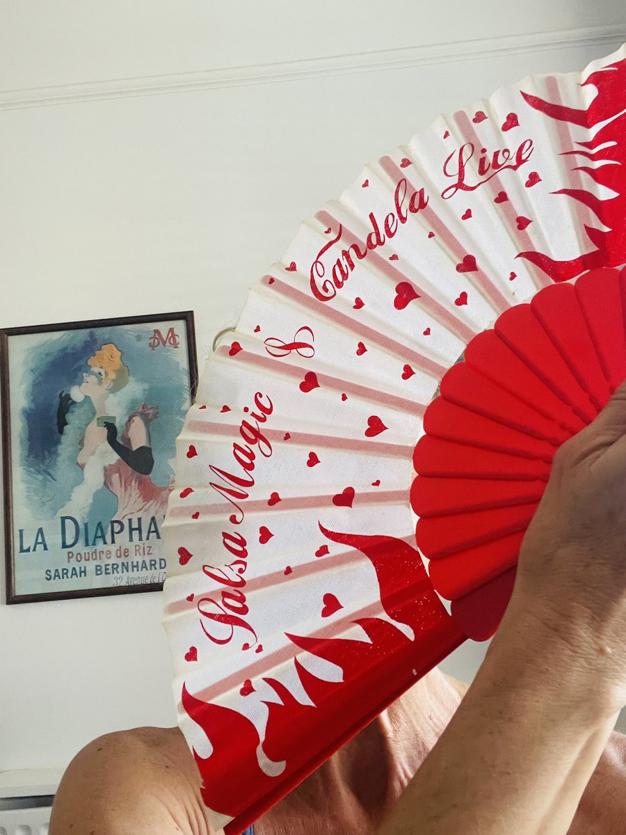 @OfficialTracieBennett (@officialtracieb) on Twitter photo This is said stolen Fan 🪭 from <a href="/The_Globe/">Shakespeare’s Globe</a> that Saturday night of The Crucible. So if any of your ‘mates’ suddenly turn up using it, let me know! The ushers were nasty saying “no one would ever steal anything from this building.” Really? Then they couldn’t find it. Just saying 🙄 This is said stolen Fan 🪭 from <a href="/The_Globe/">Shakespeare’s Globe</a> that Saturday night of The Crucible. So if any of your ‘mates’ suddenly turn up using it, let me know! The ushers were nasty saying “no one would ever steal anything from this building.” Really? Then they couldn’t find it. Just saying 🙄