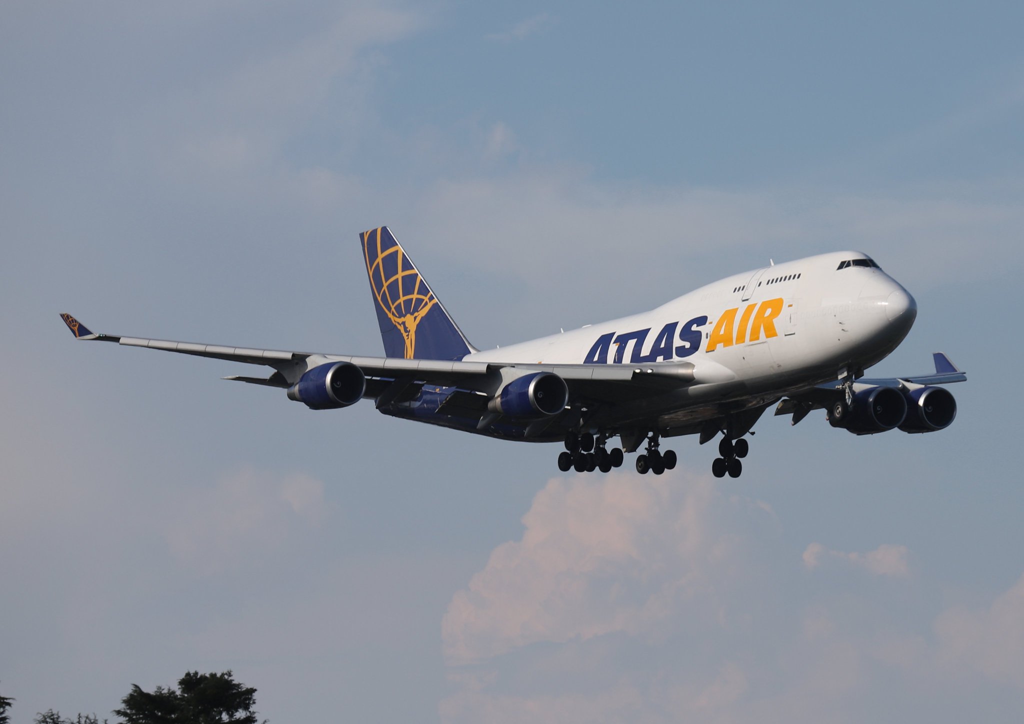 横田USA .Yokota Air Base 記念グッズ まとめ売り ✈︎ 5/17.18は横田基地へ！！ この他にも特価品や魅力的グッズ