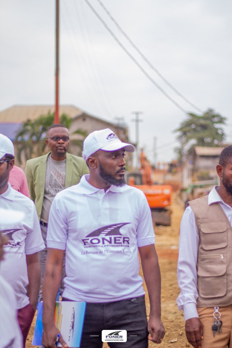 BrunondomberRDC's tweet photo. #kongo_central
#FONER
NOUVEAU DIRECTEUR PROVINCIALE https://t.co/H4TKiVczWN