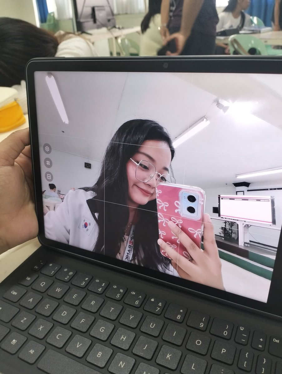 zephyrn_zip's tweet image. ⁉️