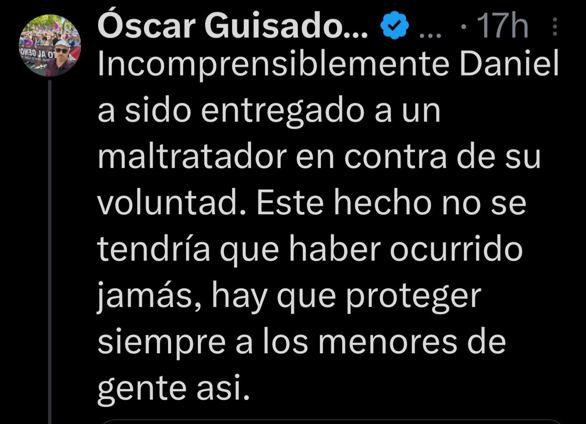 "Miembro de la Secretaria de Comunicación de Podemos".
"A sido entregado".
"No se tendría que haber ocurrido".