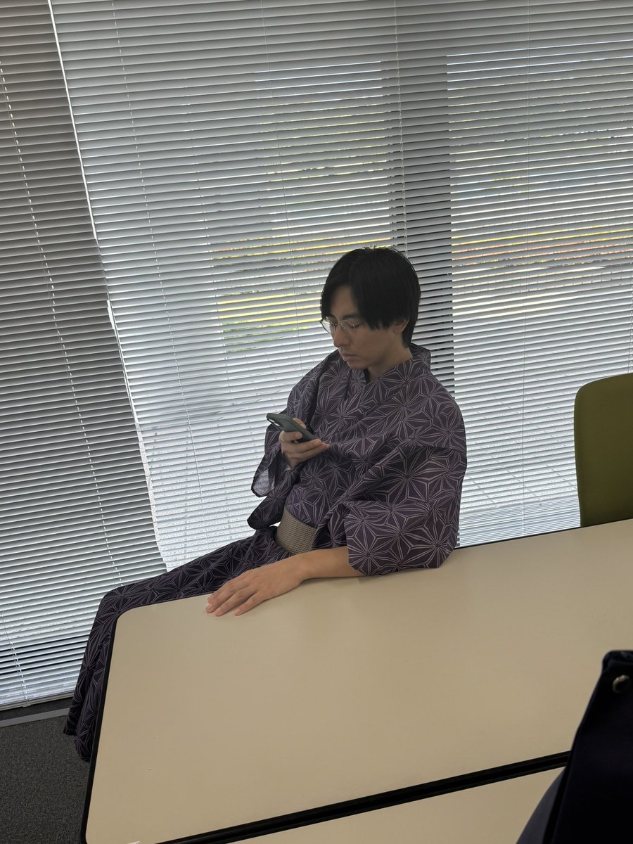 きょんページ なんてセクシーな後輩なんだ、、、 やばいねぇ〜