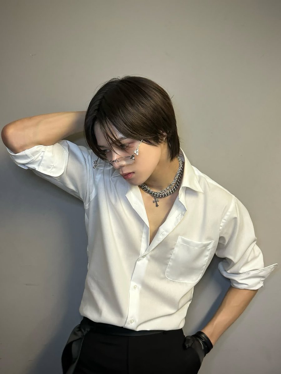 sarocha_z13's tweet photo. ณ จุดๆนี้ครีมกันแด้ดก็เอาไม่อยู่ https://t.co/r6FtiI514V