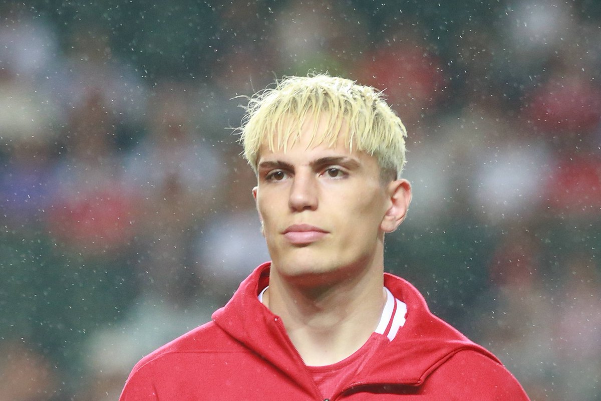 chelsreport_'s tweet image. 🚨 Ruben Amorim has insisted Manchester United will not sell unwanted players on the cheap amid Chelsea's interest in Alejandro Garnacho. (@Football_LDN) #CFC