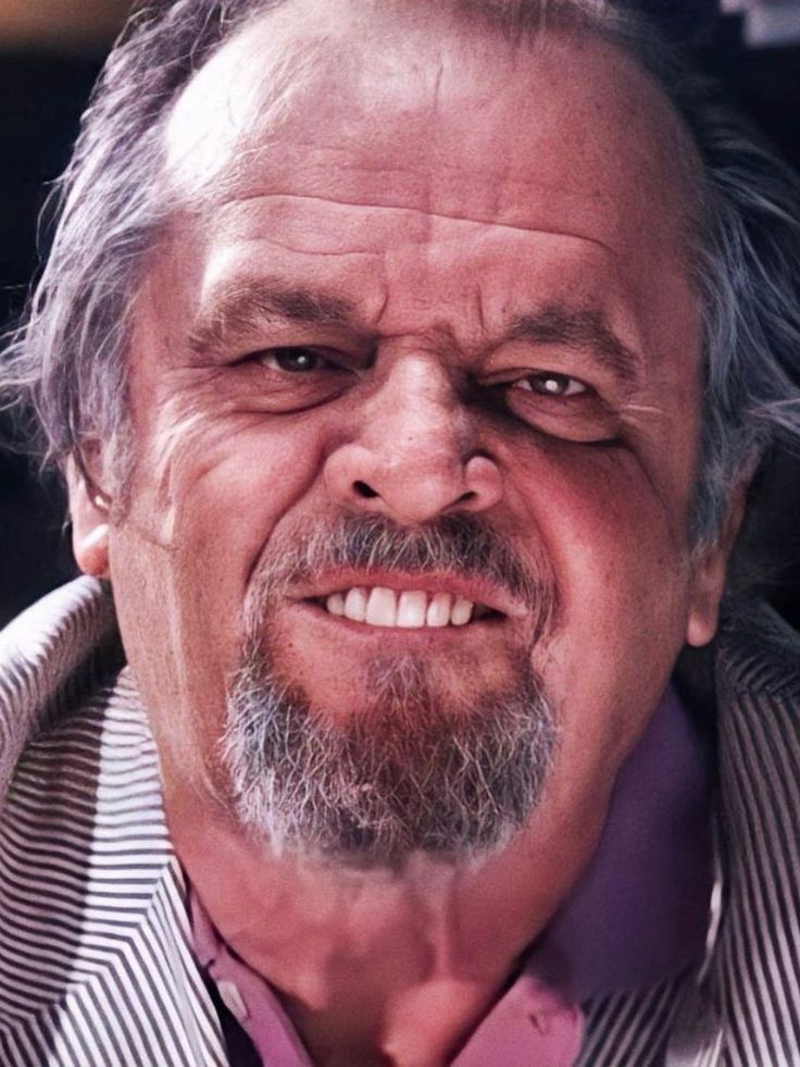 Turco84_'s tweet image. "El único que puede hacer lo que yo hago soy yo, ha muerto mucha gente para que sea quien soy."
🎬 Infiltrados "The Departed" (2006)