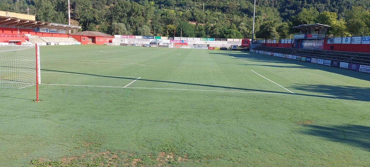 Ya en olot  desayunar para ver  al <a href="/CDCastellon/">CD Castellón</a>  PAM PAM ORELLUT 💪💪💪💪