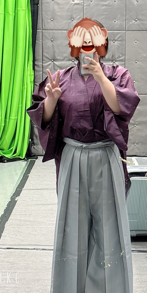 A_san0412's tweet photo. サマーパフォーマンス2025
「V4Aのyamaあり谷ありRadio」
ありがとうございました！

初の試みでしたがどうでしたか？
私個人としては意外と楽しかったなぁ…
フライヤーから音源編集からマイク調整、照明のデザインなど何から何まで生徒でしてました！

ALTに色々書いてます！
全体セトリは3枚目！ https://t.co/VjUNPxuUDQ