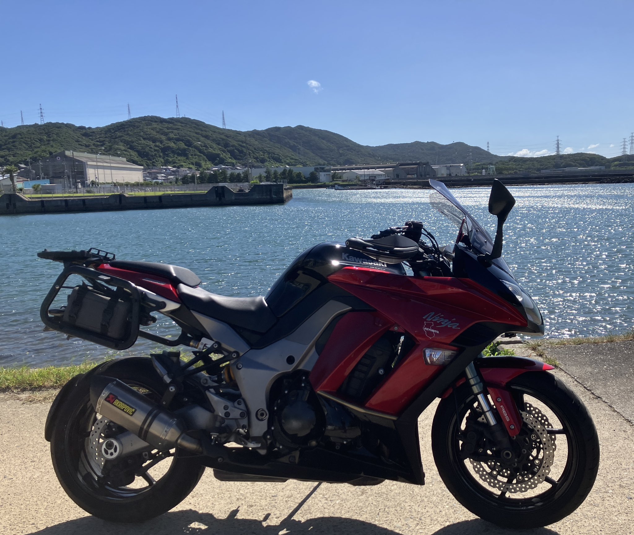 写真　イ・ドンウク 大型の暴力的な加速クセになりそう💨💨💨💨 #xjr #xjr400