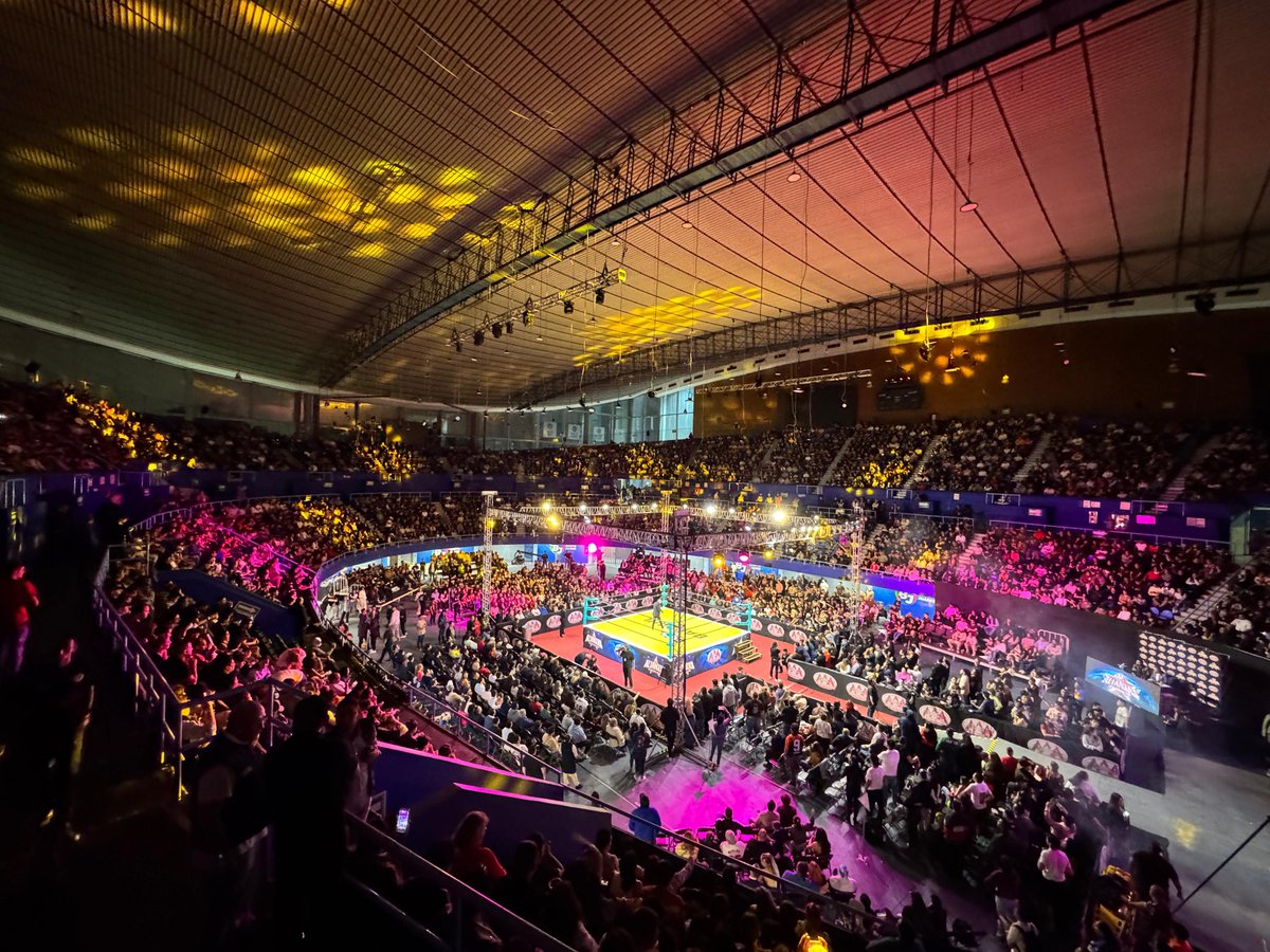 MPenaAAA's tweet image. Gracias a todos los aficionados que nos acompañaron en esta NOCHE HISTÓRICA para @luchalibreaaa en Ciudad de México 👏👏👏
Nos vemos muy pronto en #TriplemaniaXXXIII